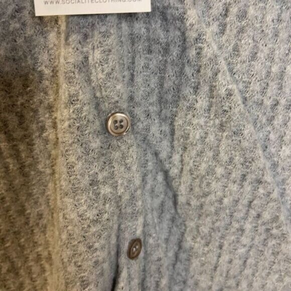 SOCIALITE ‎ Women's Front Button Skivvy Ribbed Cardigan NWT - Picture 8 of 8